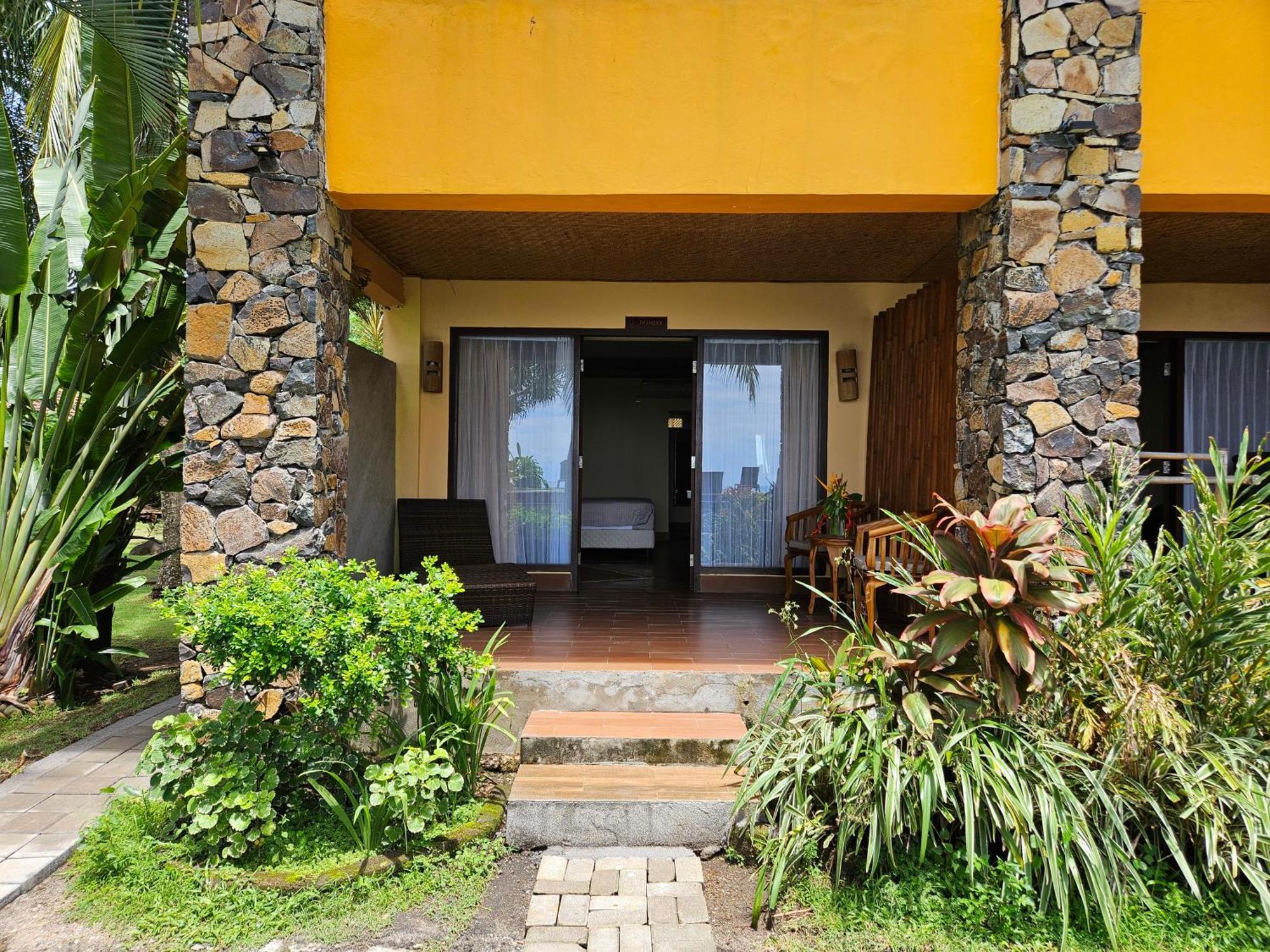 ซันเซ็ทเฮาส์-ลมโบะก์ Hotel Mangsit ภายนอก รูปภาพ