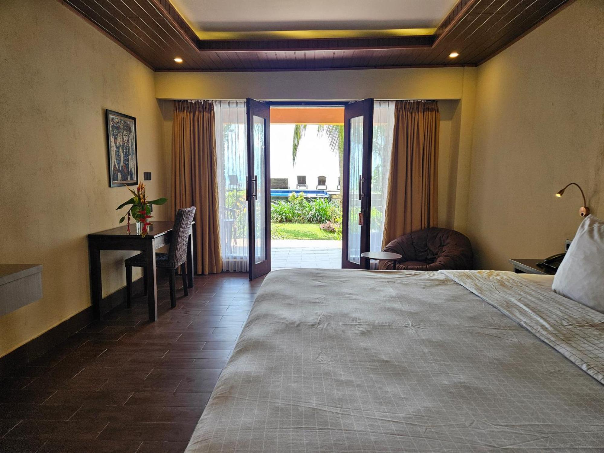 ซันเซ็ทเฮาส์-ลมโบะก์ Hotel Mangsit ภายนอก รูปภาพ